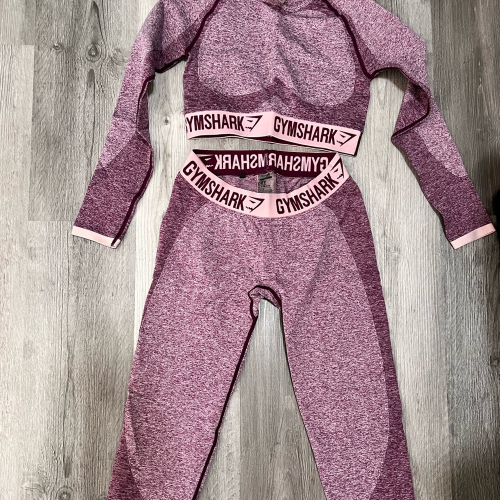 Gymshark Mauve Workout Set